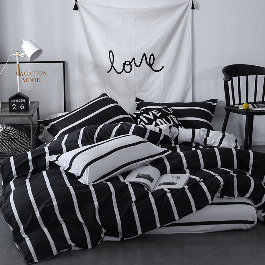Black & White Stripes Bedding Set - Single 3 Piece Set