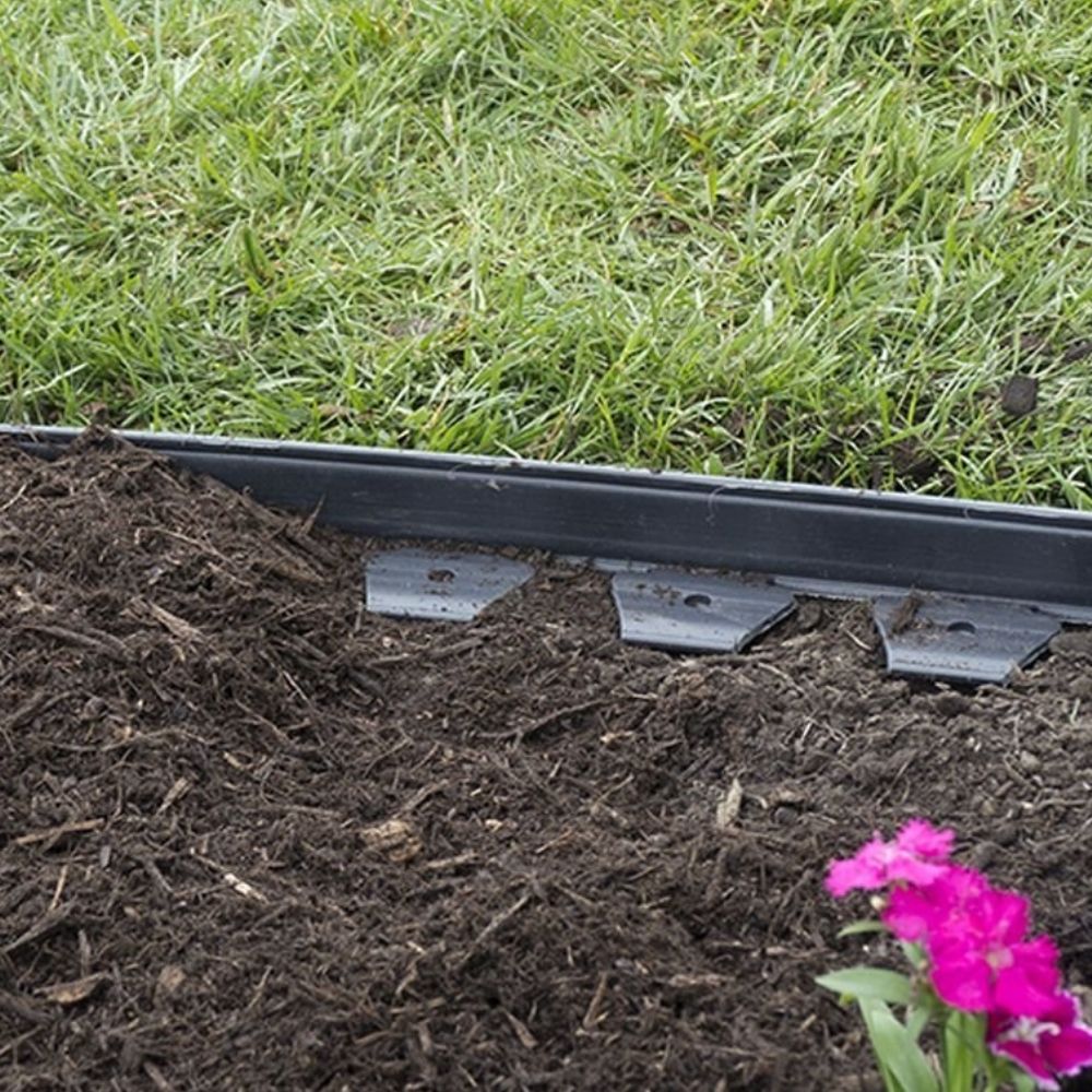 Plastic Lawn Edging: image 5