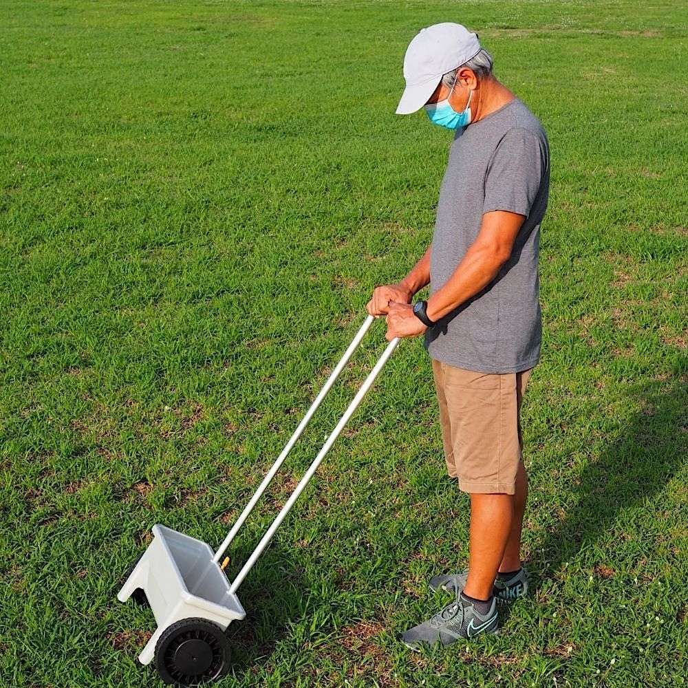 Seed Spreader: image 5